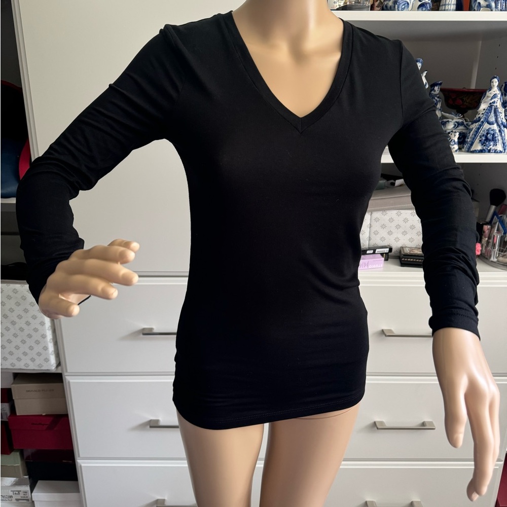 Saint+Sofia, Size 4 (S), 95% Viscose, 5% Elastane, black